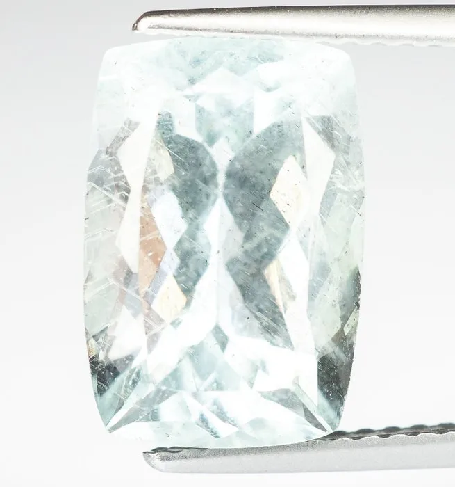 Aquamarine - 4.72 ct - Antwerp Laboratory for Gemstone Testing (ALGT) - Very Light Blue