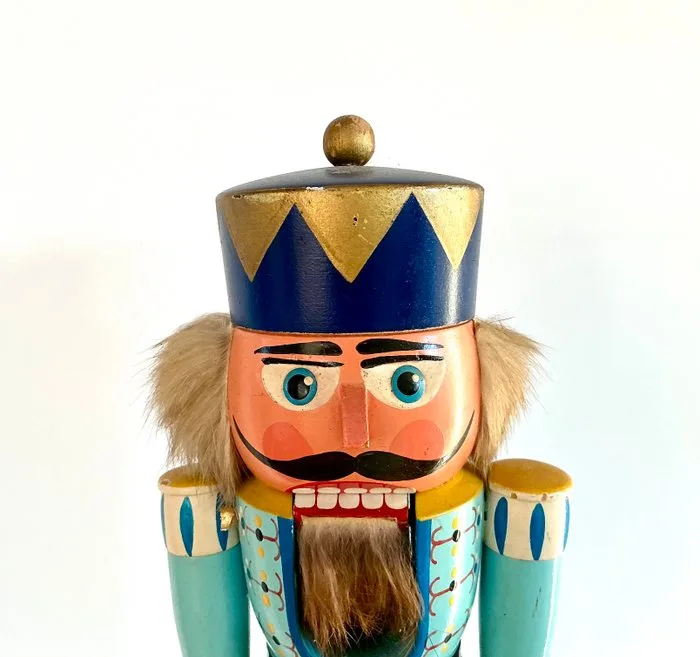 VEB Hodrewa Rothenthal - Nutcracker - Blue King Nutcracker - Wood - GDR Ore Mountains 1988