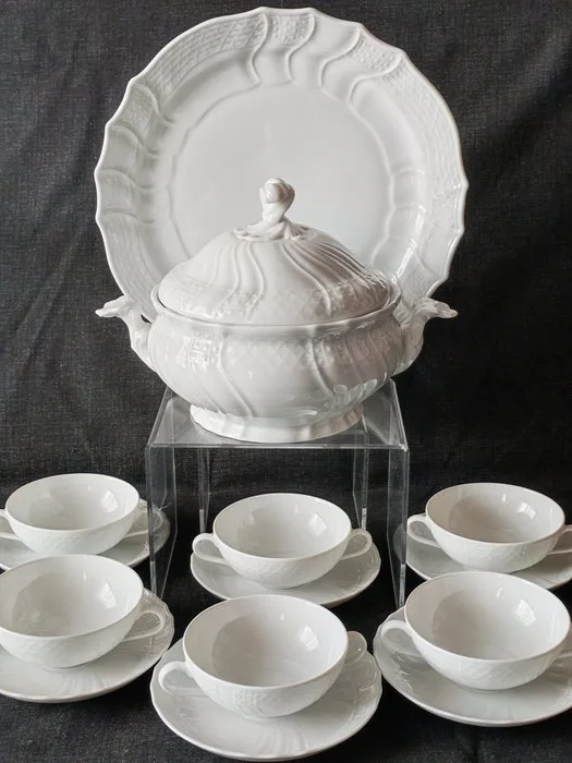 Hutschenreuther - Table service for 6 (14) - Dresden - Porcelain - biscuit