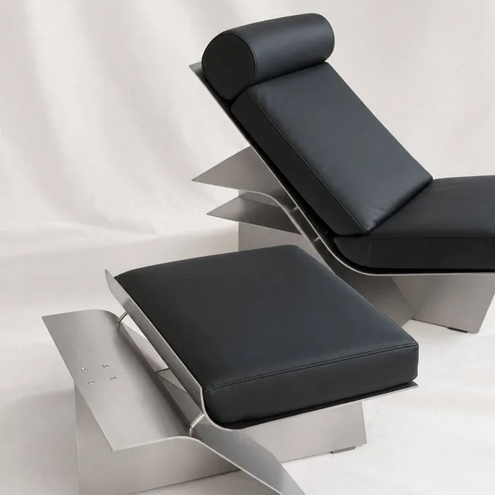 Deta Studio - Lounge chair with ottoman - 120° Chaise Longue - Iron, Leather - Armchair + Pouf
