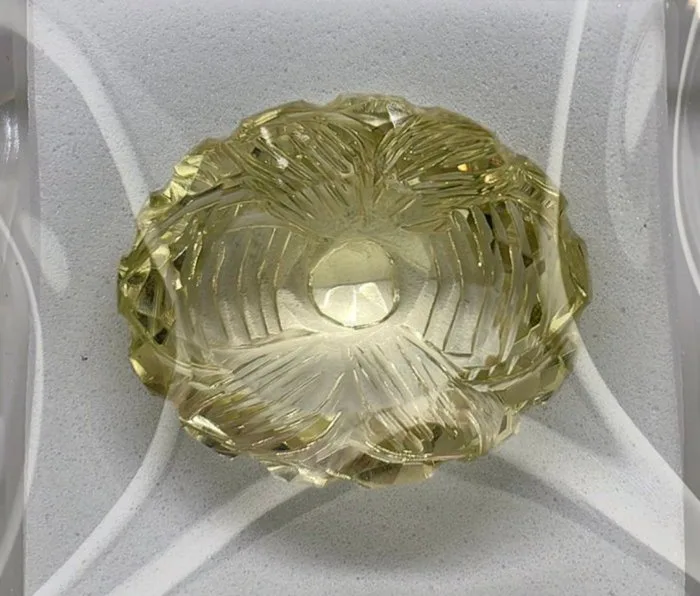 Yellow, Green Quartz - 34.74 ct - Instituto Gemólogico Español (IGE) - Natural lemon quartz