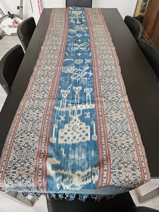 Ikat - Indonesia