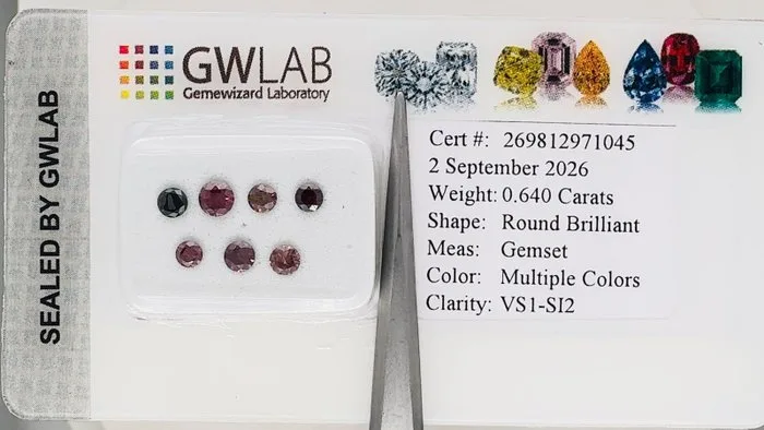 7 pcs Diamond (Colour-treated) - 0.64 ct - Round Pink, Brown, Black - VS1, VS2, SI1, SI2 - Gemewizard Gemological Laboratory (GWLab)