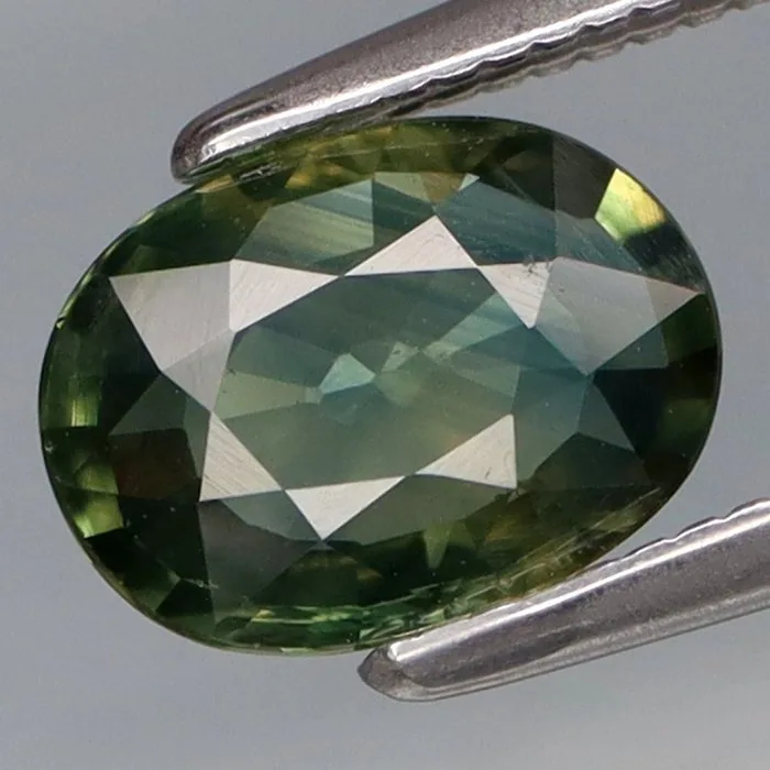 1 pcs Blue, Green Sapphire - 1.14 ct - International Gemological Institute (IGI) - Bluish Green Sapphire