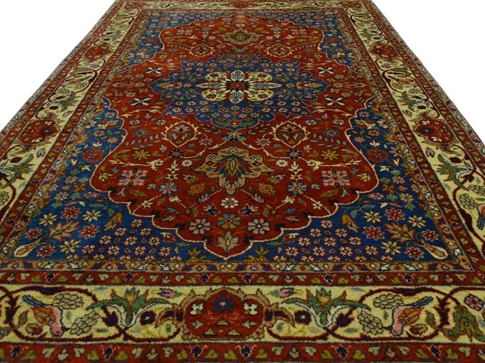 Keshan - New & Unused - Rug - 159 cm - 99 cm