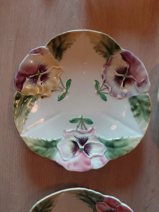 Choisy le Roi - Plate (6) - Pensées - Earthenware