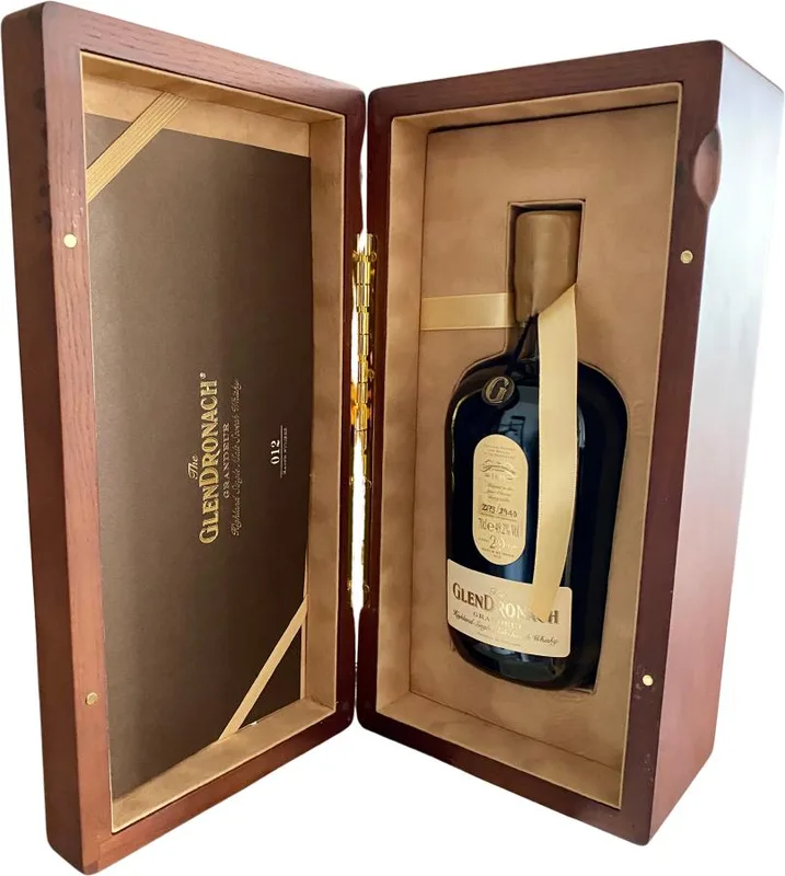 GlenDronach – 29 Year Old Grandeur Batch 12 (70cl, 49.2%)