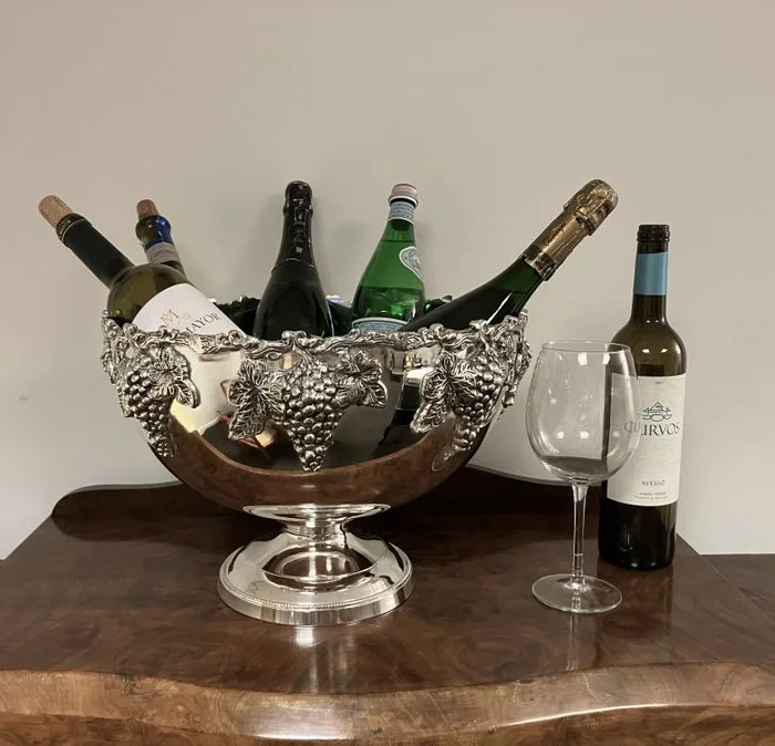 Champagne cooler - Verzilverd - met prachtig decor van druiventrossen