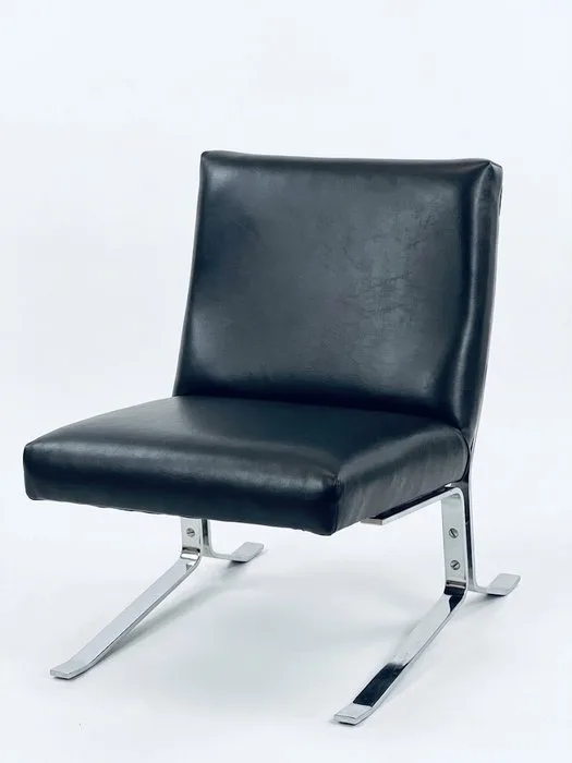 Kebe Møbler - Armchair - Eagle - Chrome-plated flat steel & black (artificial) leather - Lounge Chair