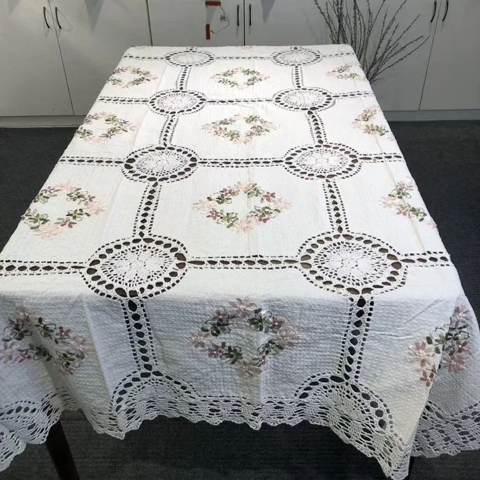 Tablecloth - 210 cm - 145 cm - Hand-knitted embroidery