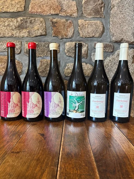 2024 2025 Domaine de Saint Pierre "Petit Curoulet" 2020 "Cuvée Autrement" 2023 Michel Gahier "Les - Arbois "Les Crêts" & 2022 Les Dolomies "Prémice" - 6 Bottles (0.75L)