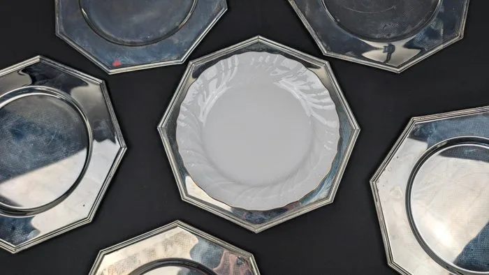 Per 6 persone - Charger plate (6) - Silverplated - Octagonal shape