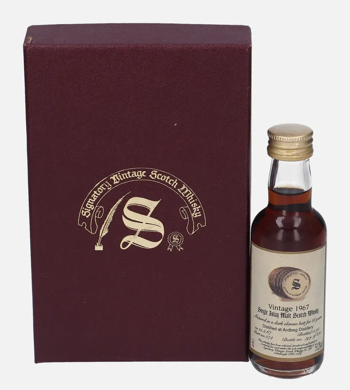 Ardbeg – 1967 28 Year Old Signatory Vintage Scotch Whisky Co.