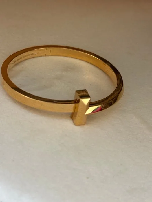 Tiffany & Co. - Bracelet - Tiffany T - 18 kt. Yellow gold - Tiffany rigid bracelet