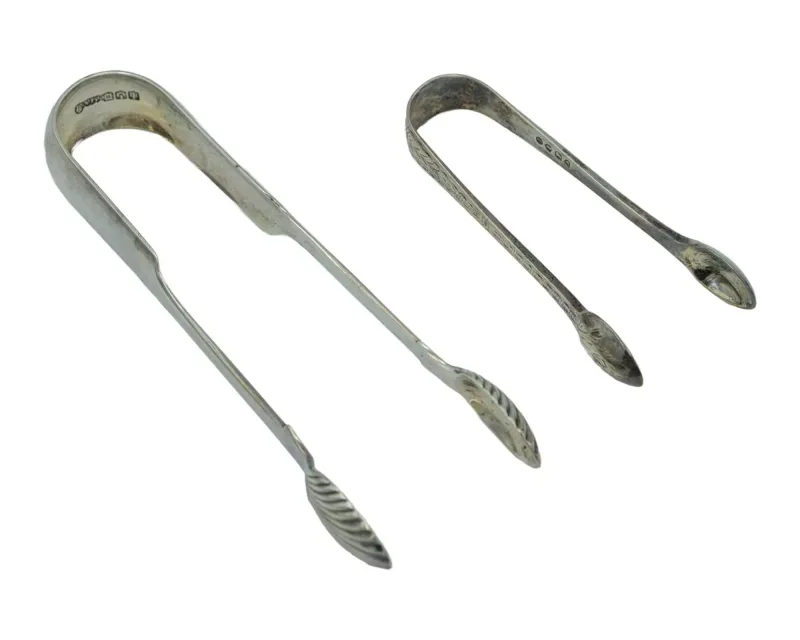 A pair of William IV silver sugar tongs by Mackay & Chisholm