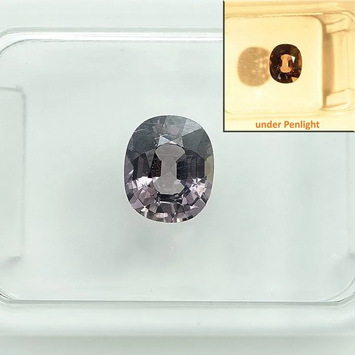1 pcs Green, Pink Sapphire - 0.98 ct - Gem Report Antwerp (GRA)