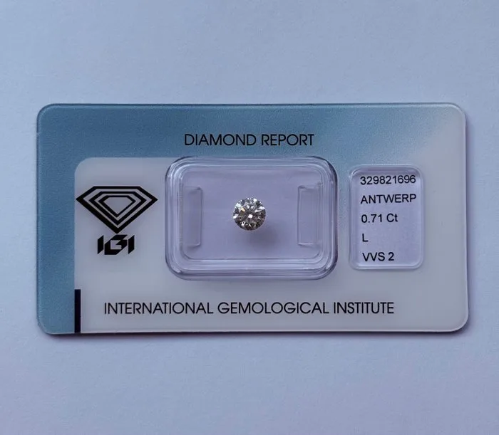 1 pcs Diamond (Natural) - 0.71 ct - Round - L - VVS2 - International Gemological Institute (IGI)