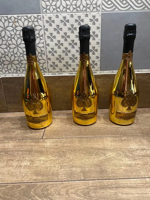 Armand de Brignac, Ace of Spades Gold - Champagne Brut, Champagne - 3 Bottles (0.75L)