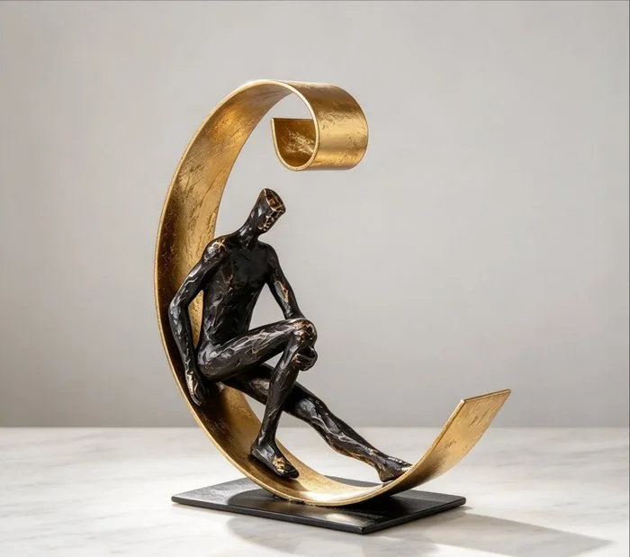 Sculpture, Golden Crescent-Moon Thinker Sculpture - 25 cm - Resin