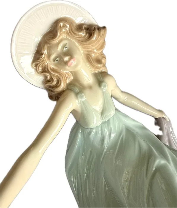 Lladró - Figure - "May Dance" (Model #5662) - Porcelain