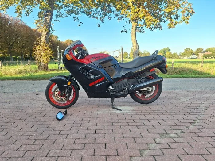 Honda - CBR 1000 F Hurricane - 1000 cc - 1987