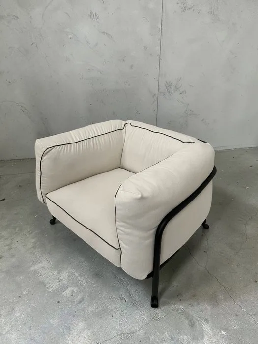 B&B Italia - Piero Lissoni - Borea - Armchair - "NUOVA" tubular and aluminum/polyurethane sheet formed with differentiated density
