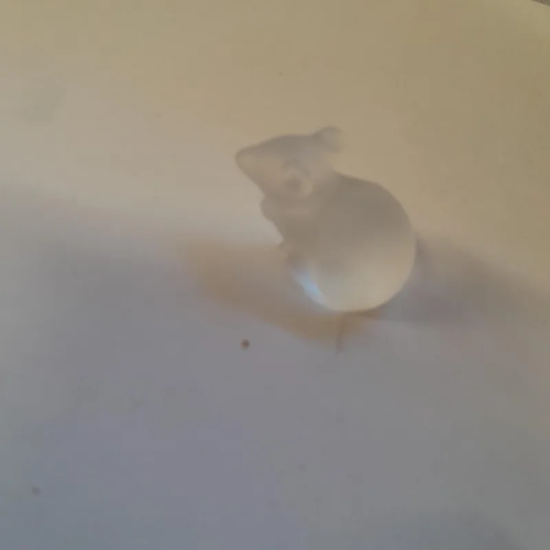 Lalique glass mouse in good order