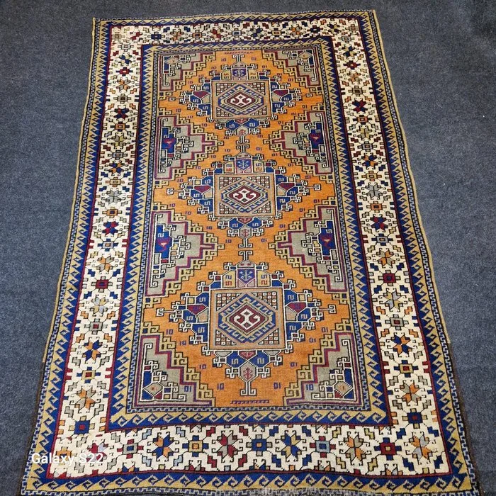 Caucasian - Rug - 170 cm - 110 cm