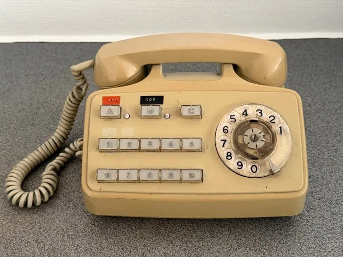 Analogue telephone - Plastic - Vintage PTT ATEA S65 / 829 Series Telephone – Design icon from the 1960s/1970s