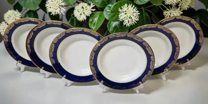 Lomonosov Imperial Porcelain Factory - Dinner plate (6) - Porcelain - Lomonosov "Golden Frieze"