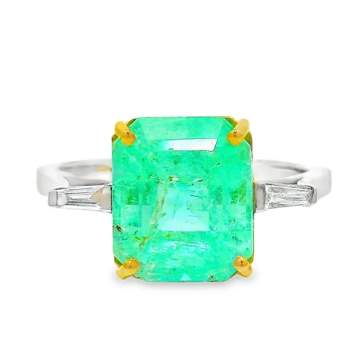 Ring - 18 kt. Yellow gold, White gold - 3.51ct. tw. Emerald - Diamond