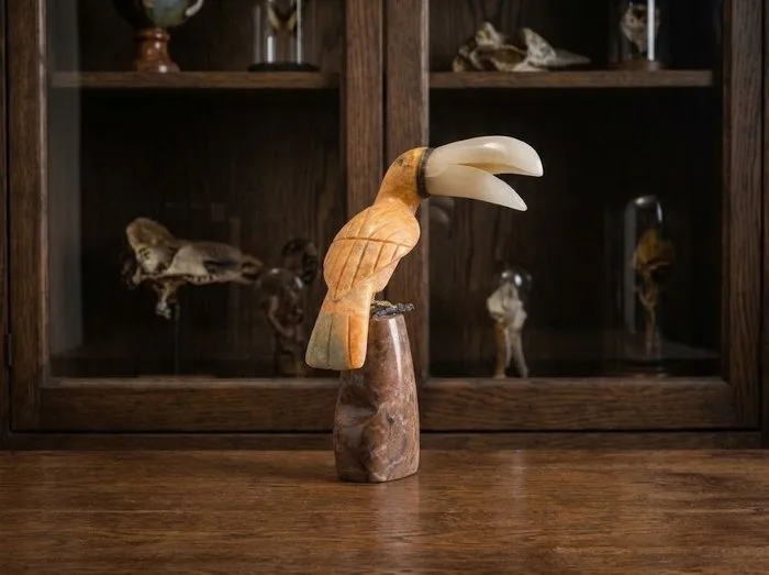Sculpture, Superb, imposing collector's toucan in minerals and marble – Masterpiece - 18 cm - Stone