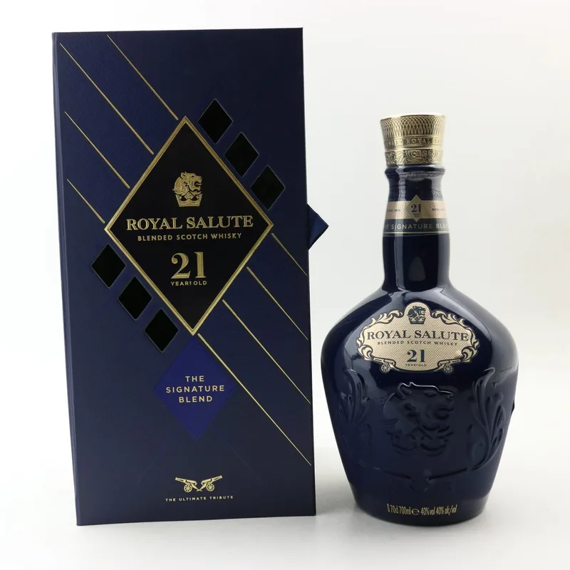 Chivas – Royal Salute 21 Year Old Signature Blend Kristjana S Williams Edition (70cl, 40%)