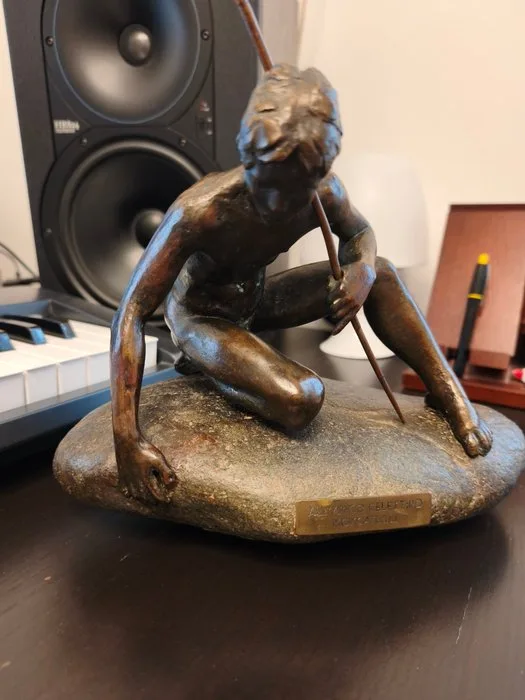 Renzo Moscatelli (1910-1982) - Sculpture, GIOVANE PESCATORE - 36 cm - Bronze, Stone