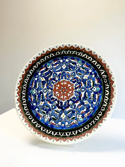 Kütahya - Turkish Iznik Pottery. Hand Painted. Signed by Artist. 50s - Wall plate - Iznik Ware - Very Rare