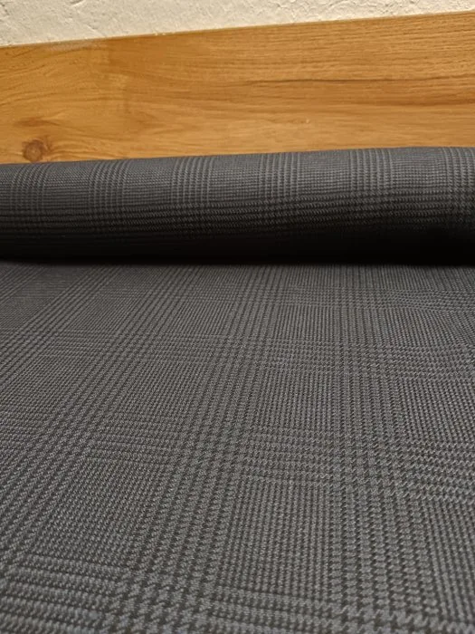 Pure carded virgin wool E 674, size 6 x 1.50 m - Textile - 600 cm - 150 cm - Pure virgin wool