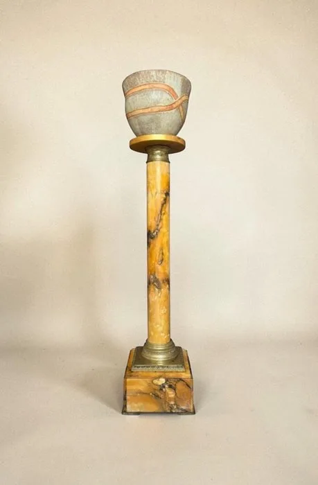 Antique Column - 1850-1900 - Expanded with a clay pot