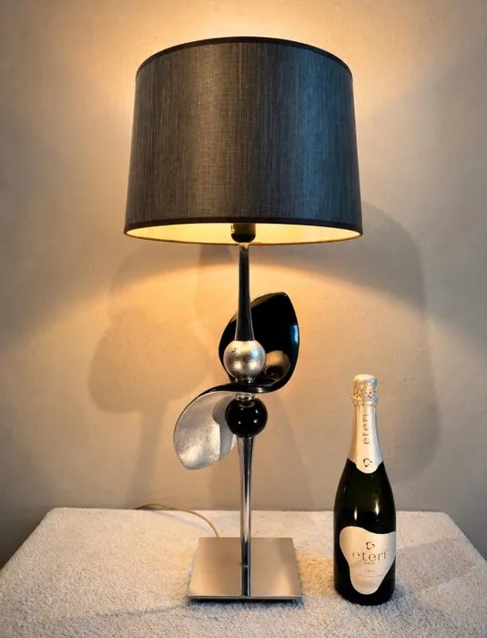 Bondia Ceramicas - Table lamp - Handmade sculpture lamp - Chrome, Ceramic, Steel, Textile