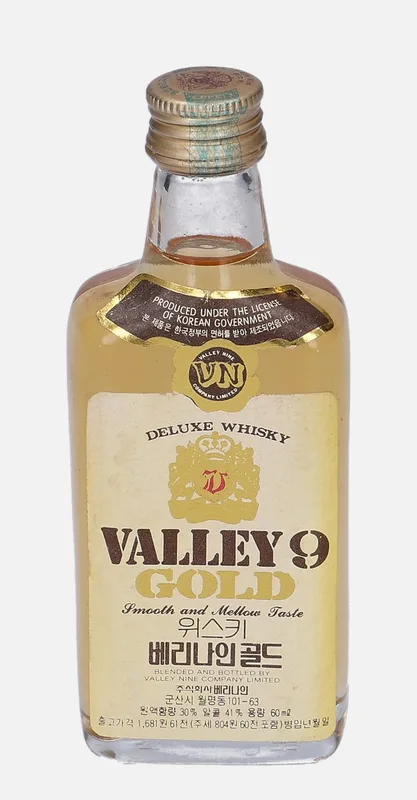 Valley 9 – Gold (6cl, 41%)