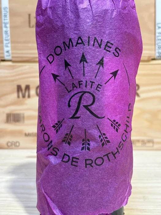 2010 Château Lafite Rothschild - Pauillac 1er Grand Cru Classé - 1 Bottle (0.75L)