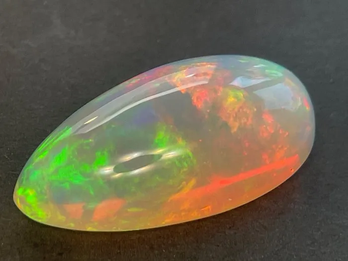 1 pcs Orange, Green, Red, Multicolour, Grey Opal - 11.21 ct - Antwerp Laboratory for Gemstone Testing (ALGT) - Fine Color Quality