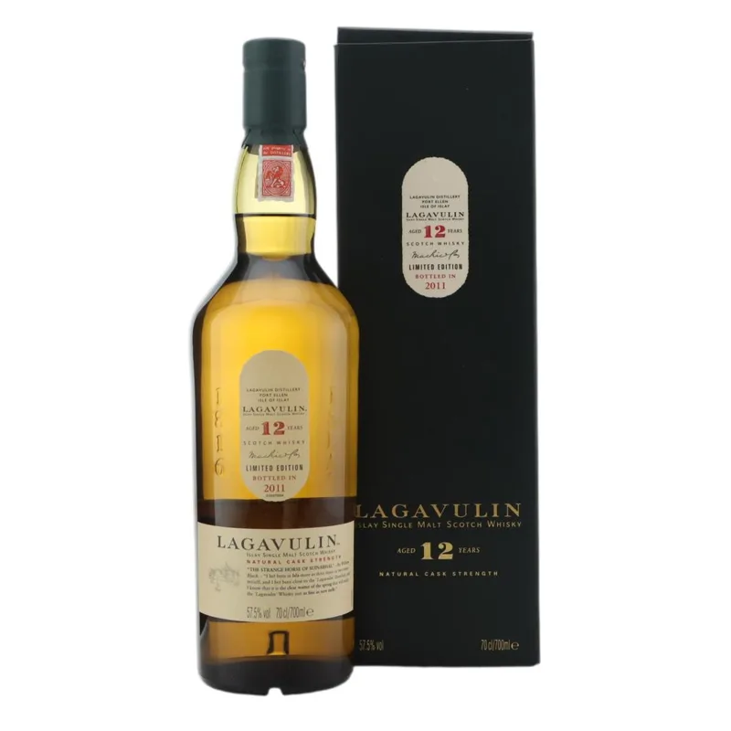 Lagavulin – 12 Year Old Natural Cask Strength (70cl, 57.50%)