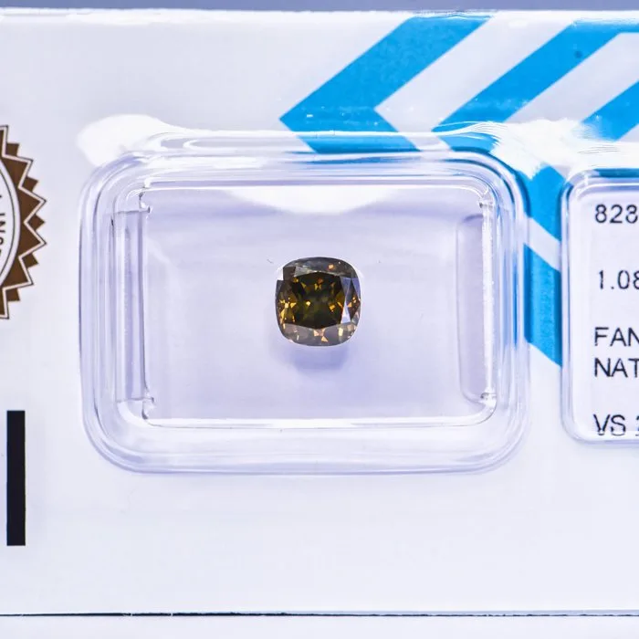 1 pcs Diamond (Natural coloured) - 1.08 ct - Cushion - Fancy dark Greenish, Grey Yellow - VS2 - International Gemological Institute (IGI) - VG VG