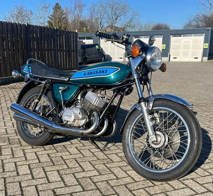 Kawasaki - H1 - Mach III - 500 cc - 1975
