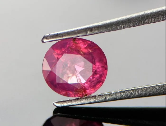 Orange, Pink Sapphire - 0.98 ct - Gem research Swiss Lab (GRS) - No Heat