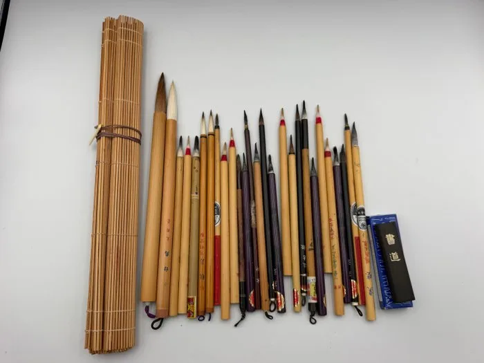 Japanese Calligraphy Brush Collection (Fude) with Bamboo Brush Roll and Sumi Ink Stick – Shodō Tool - Calligraphy pen
