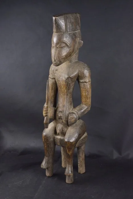 Statue of a Protective Spirit and of Senoufo Divinatory Rituals - Côte d'Ivoire