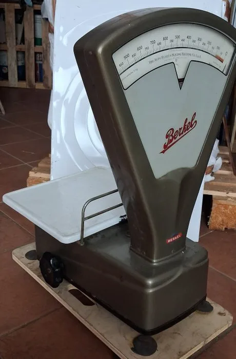 Berkel - Balance or scale - Cast iron - Restaurant scale B