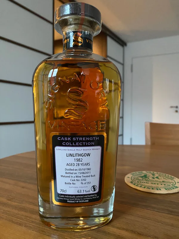 St Magdalene – (Linlithgow) 1982 Signatory 28 Year Old (70cl)