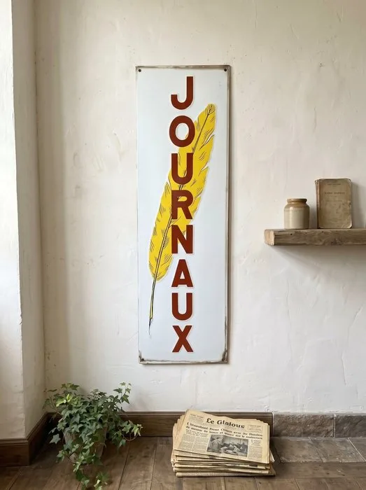 Old enameled plaque - newspapers - Enamel plate - Enamel